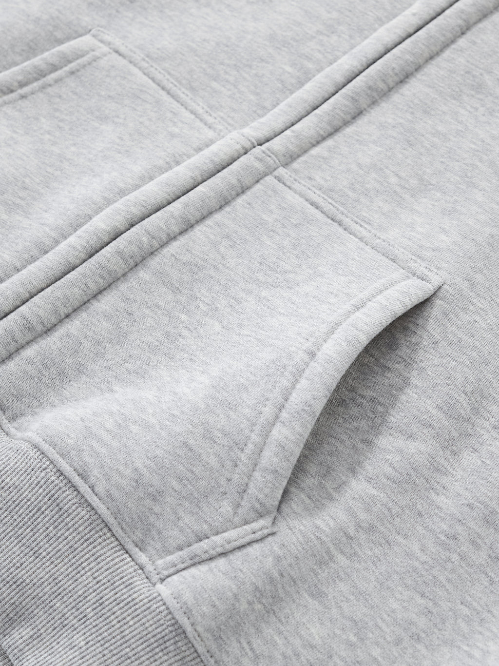 D19 Woman Essential Fleeced Zip-Up Cropped Hoodie